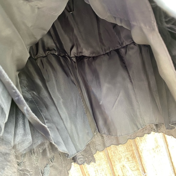 SHANI 100% silk hand beaded strapless dress - Picture 13 of 15